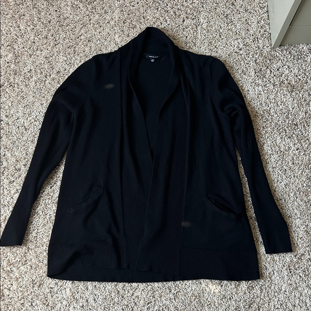 Verve Ami Sleek Black Knitwear